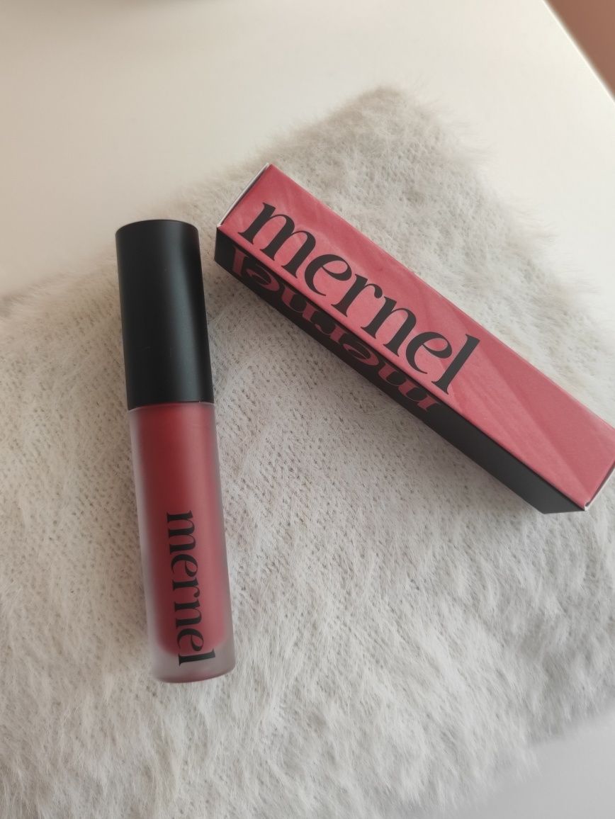 Pomadka ATEEZ x MERNEL air fit matte lip tint pandora brick red