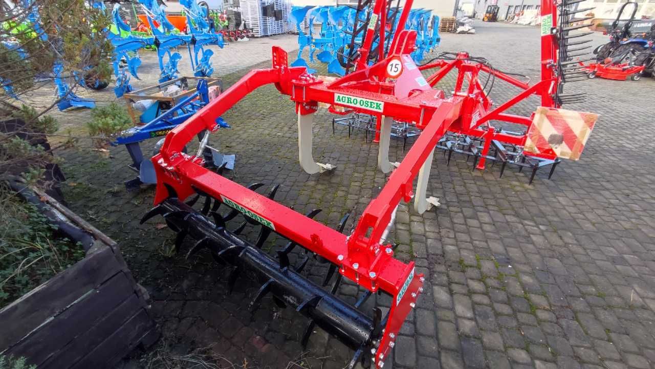 Głębosz AGRO-OSEK 3-zęby wał kolczasty U401 ( od ręki)