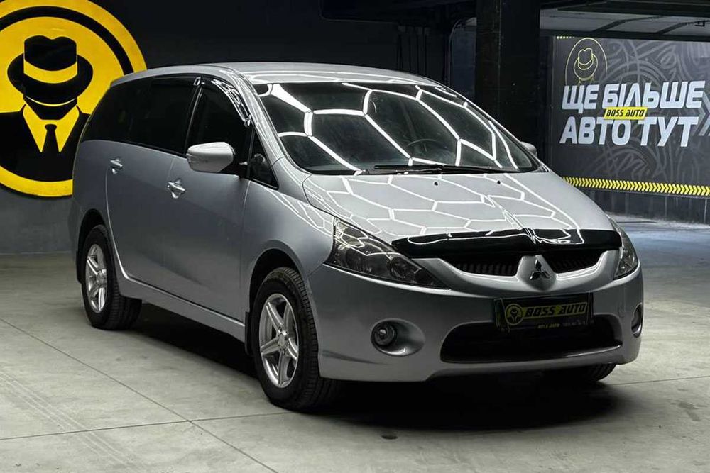 Mitsubishi Grandis 2008