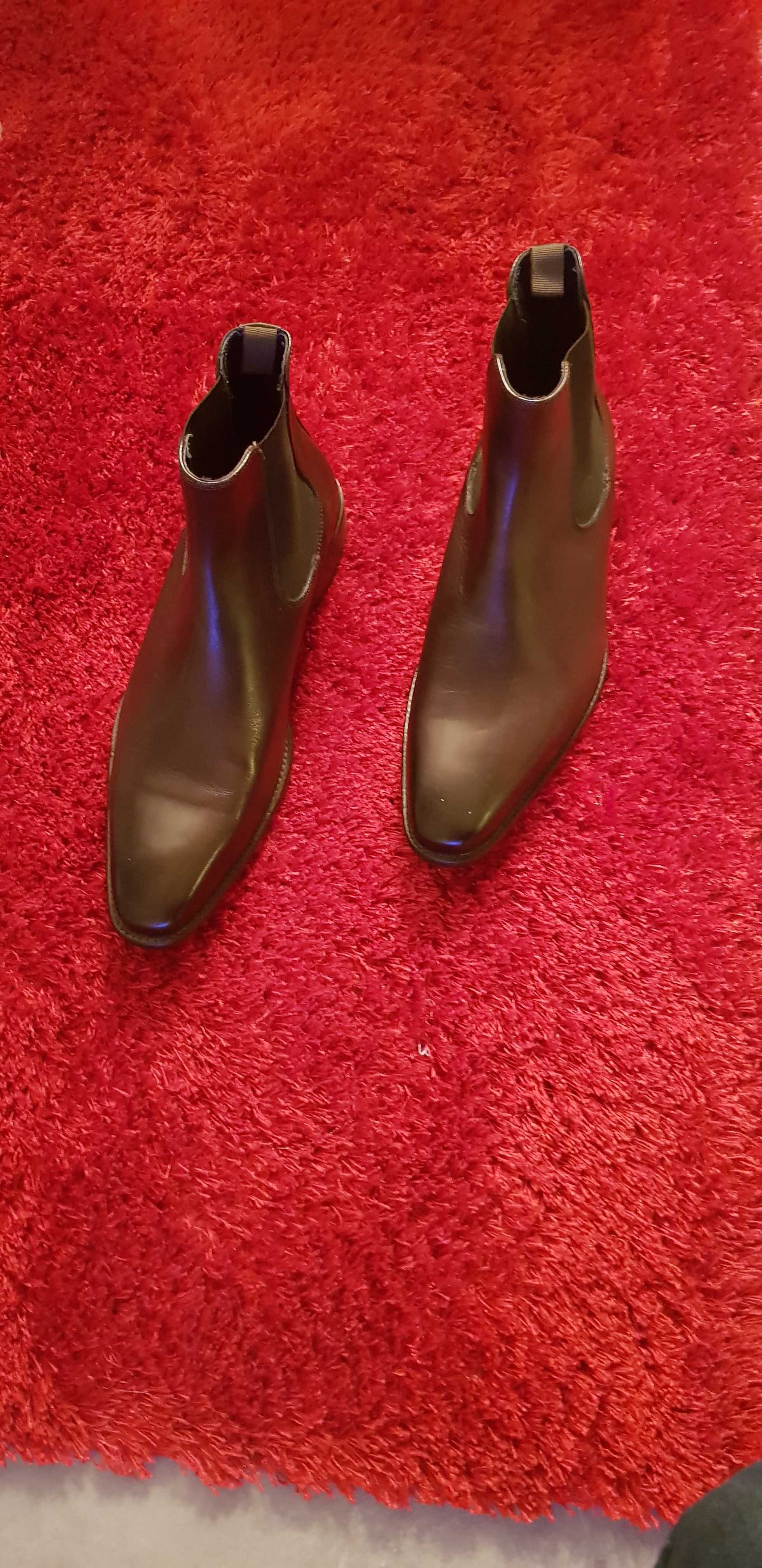 Sapatos de Homem