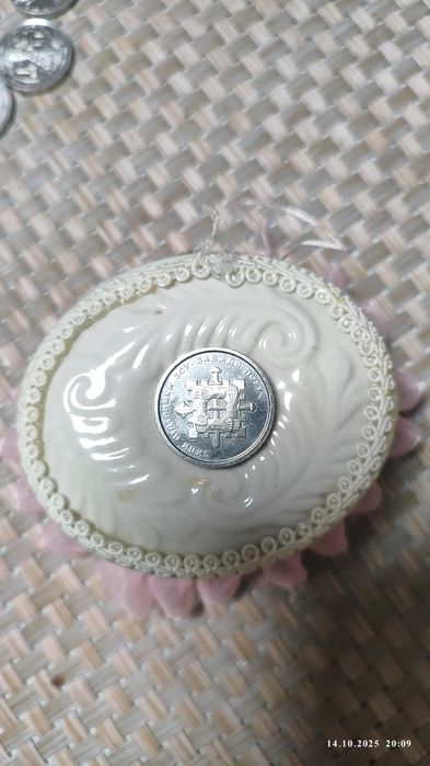 10гривень продам срочно