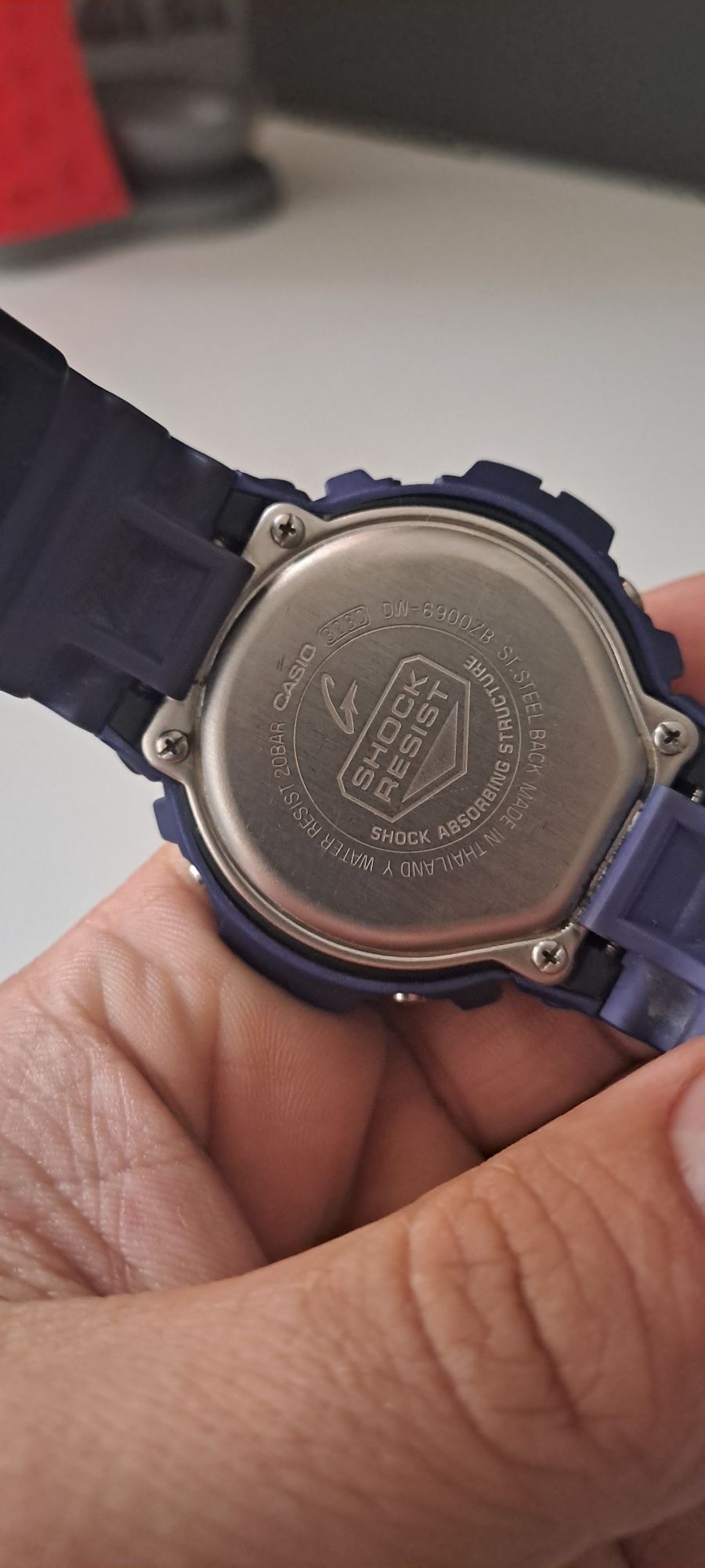 Zegarek G-SHOCK  model DW-6900ZB Tylko odbiór osobisty