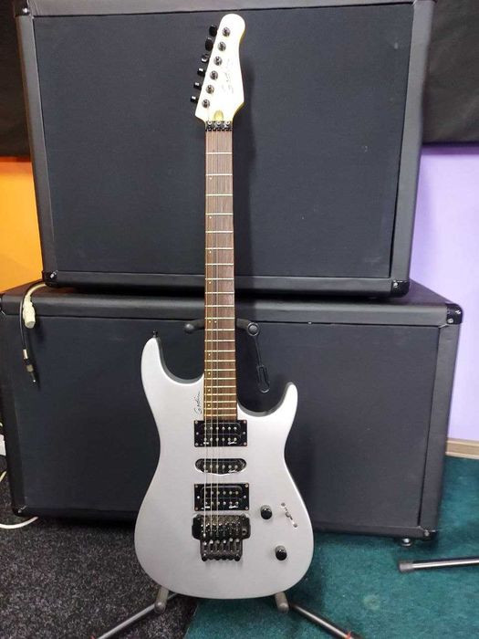 Електрогітара Godin Freeway Silver