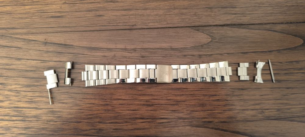 Bracelete metálica para relógio