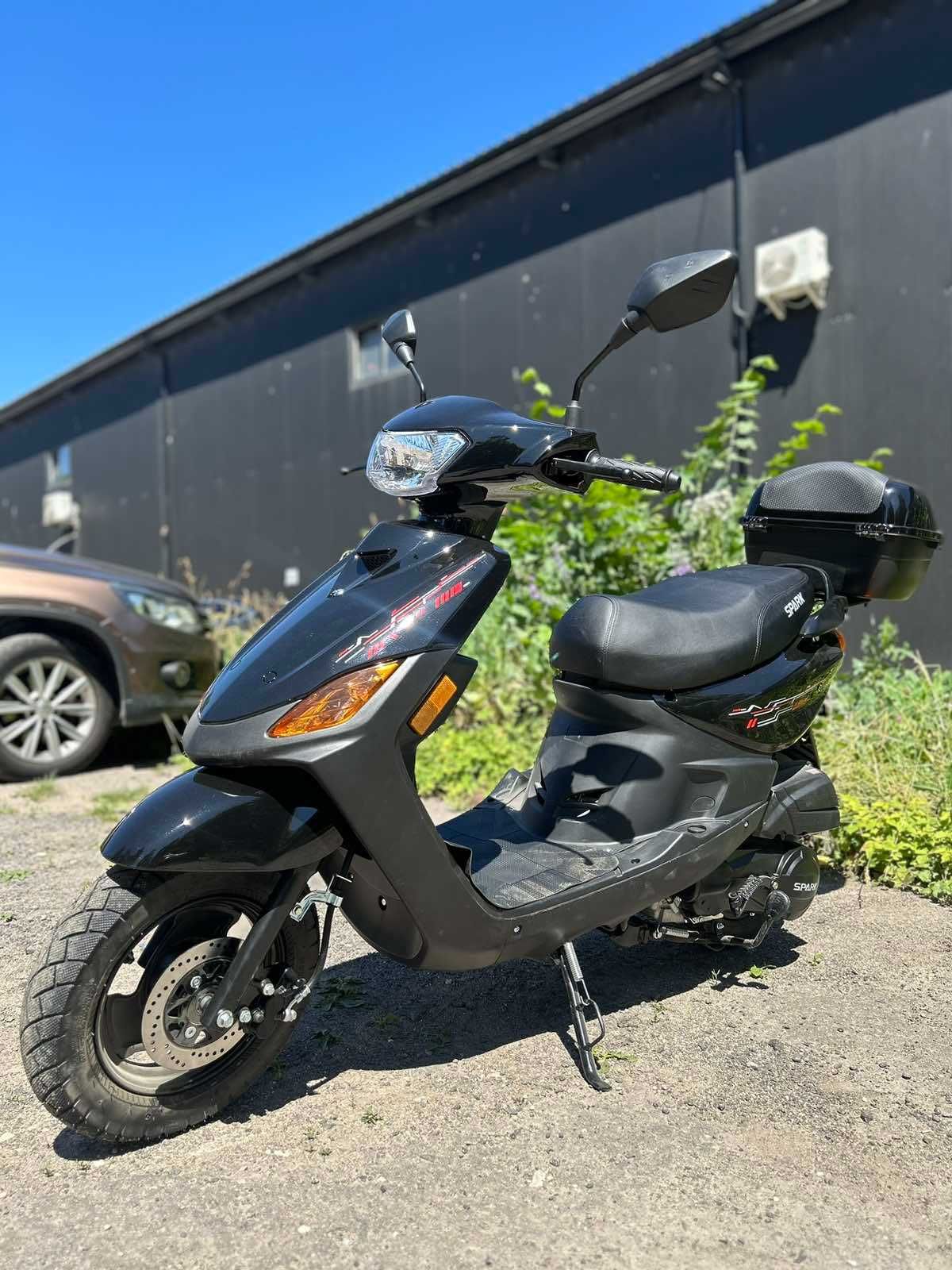 Скутер SPARK SP125S-15
