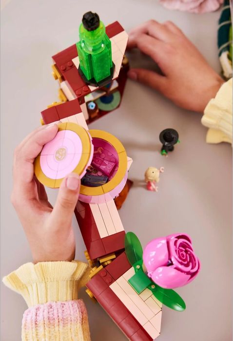 НОВИЙ Конструктор Lego Wicked 75683 Кімната Глінди та Ельфаби