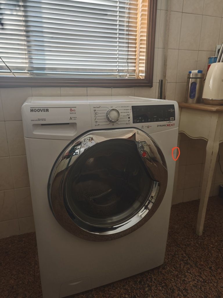 Máquina de lavar roupa Hoover