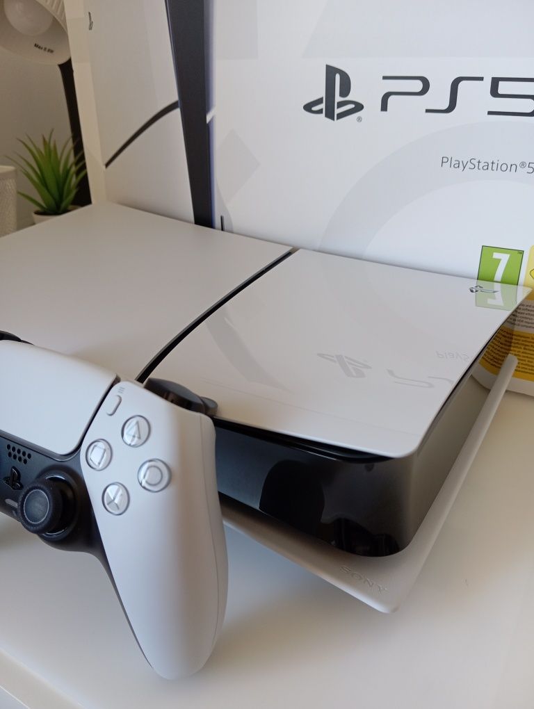Consola PS5 Slim Standard (1TB)