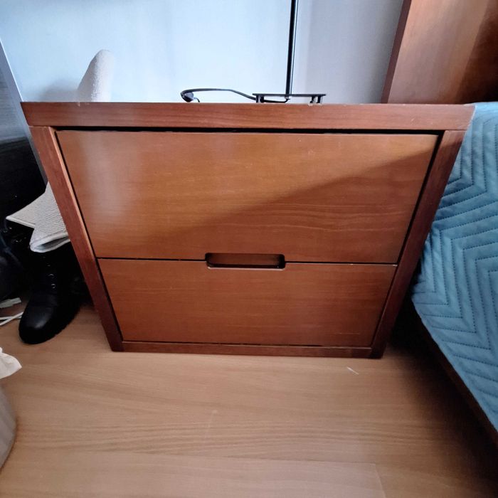 vendo conjunto cama solteiro xl, cômoda e secretaria
