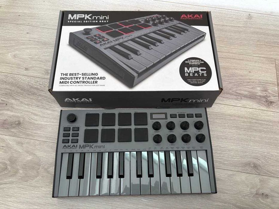 Mиди клавиатура akai mpk 3 mini gray