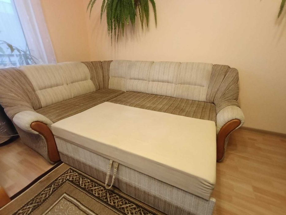 Narożnik z funkcją spania + 2 fotele