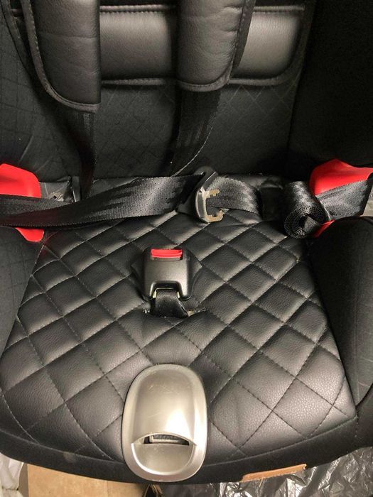 Продам автокрісло