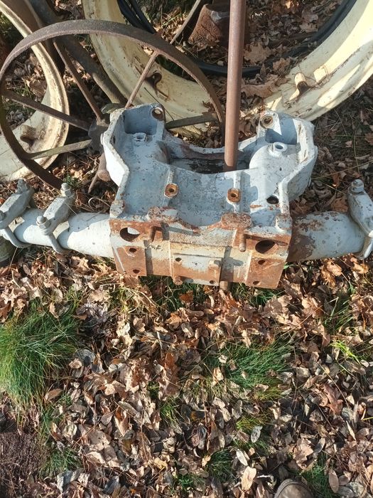 Przód mięki do ciągnika 4011