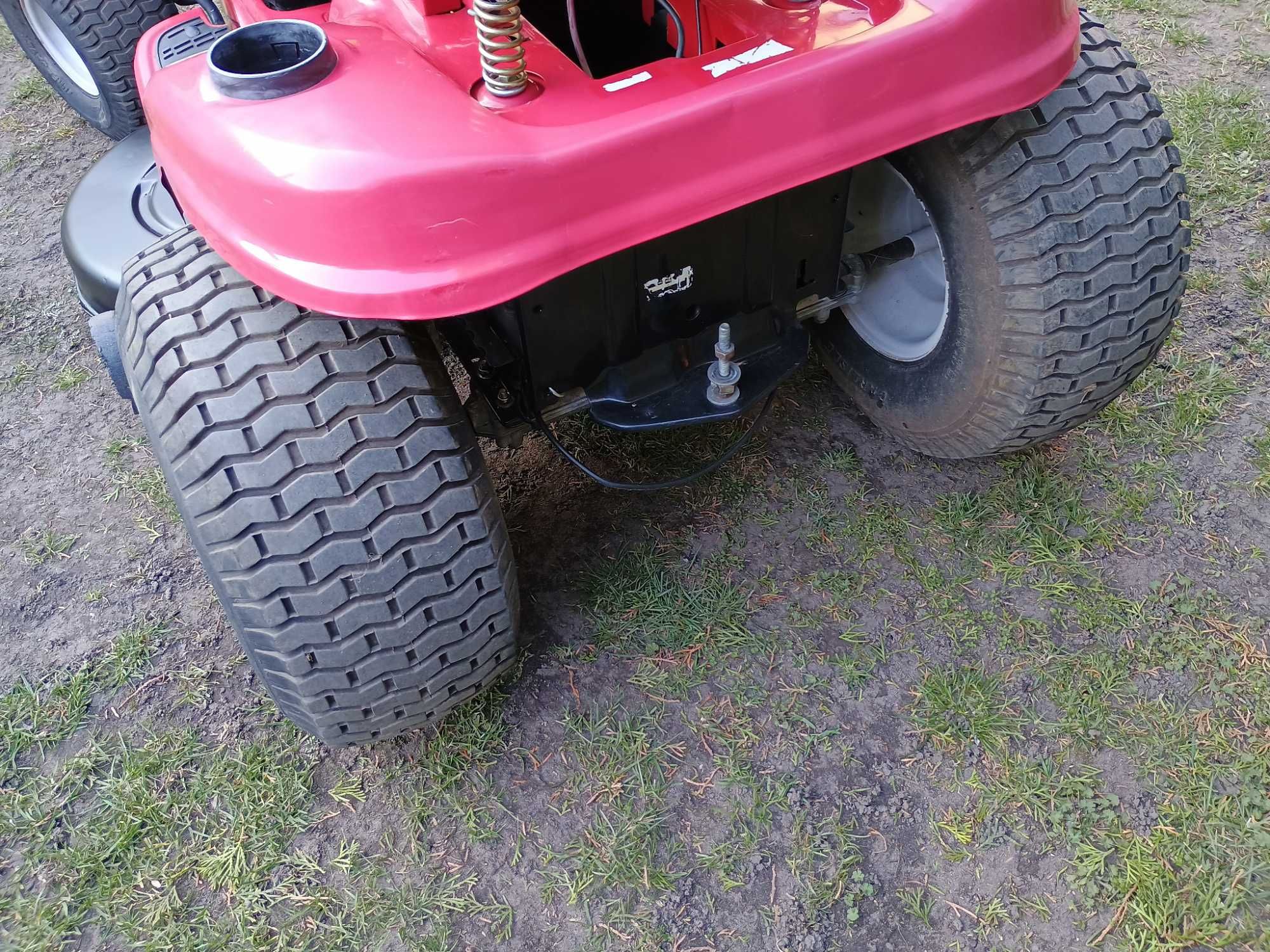 Traktorek kosiarka Mtd Briggs&Stratton Moc 13,5 KM