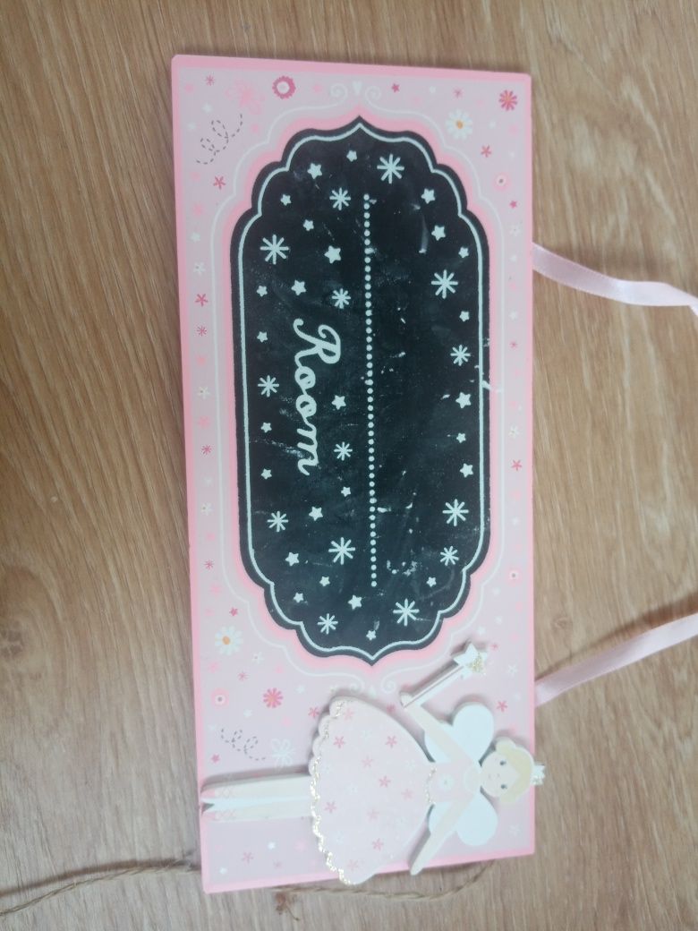 Placa para quarto com fada