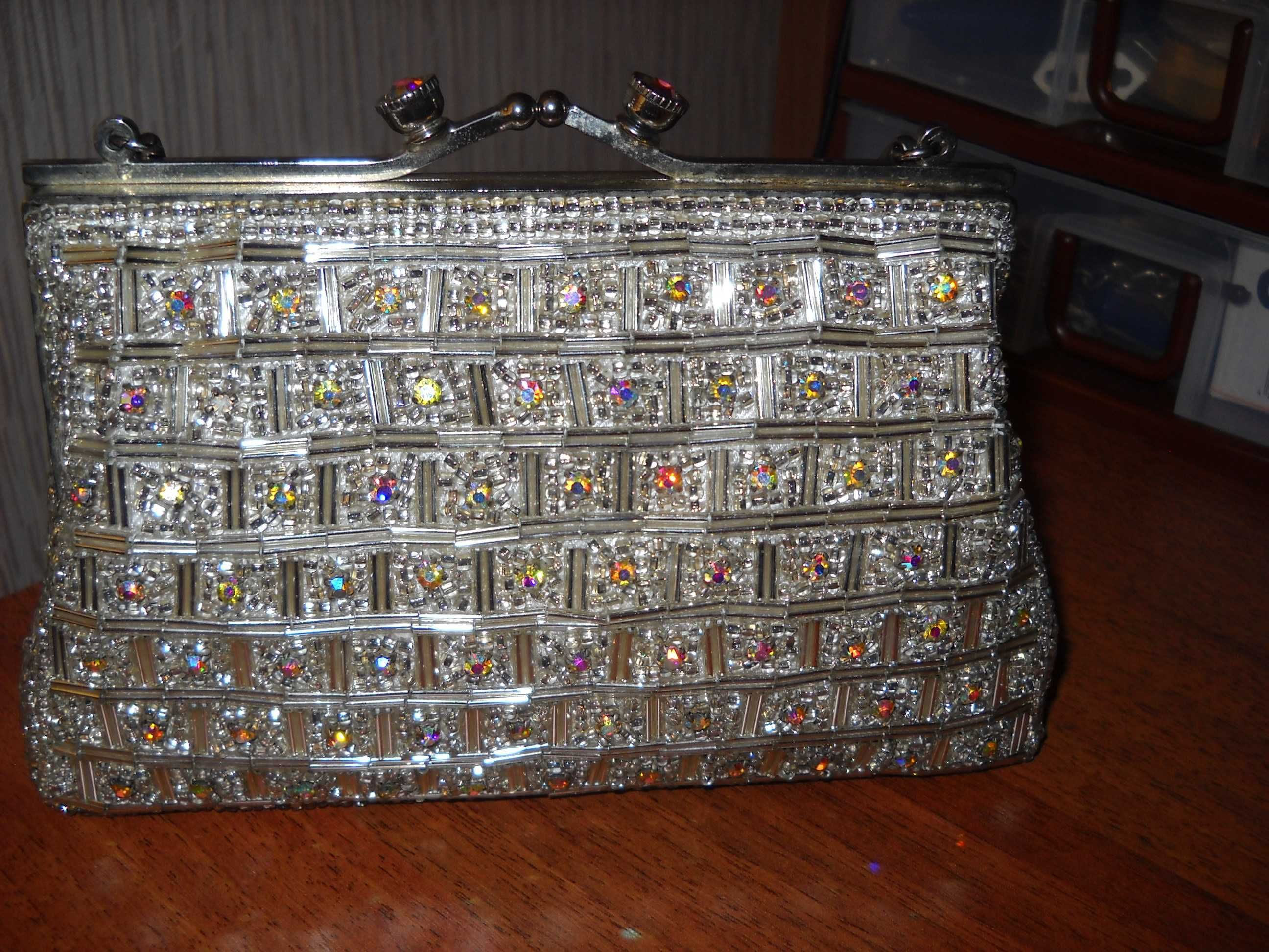 винтажная сумочка клатч с камнями "Бореалис"