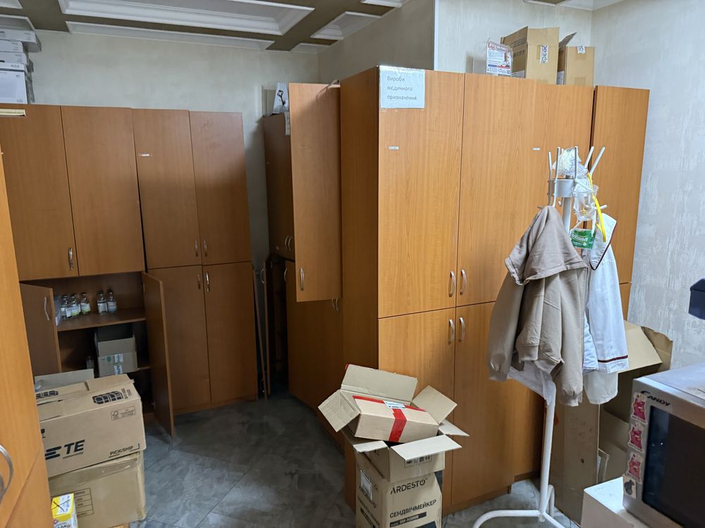 Оренда Фасадне комерційне приміщення в ЦЕНТРІ. Аптека, Магазин, Офіс
