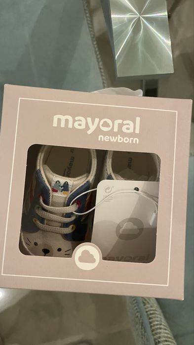 Sapatos Mayoral-novos