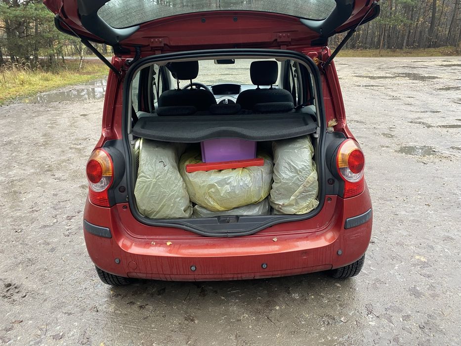 Renault Modus 1.4  • 2005 r. • 219 578 km