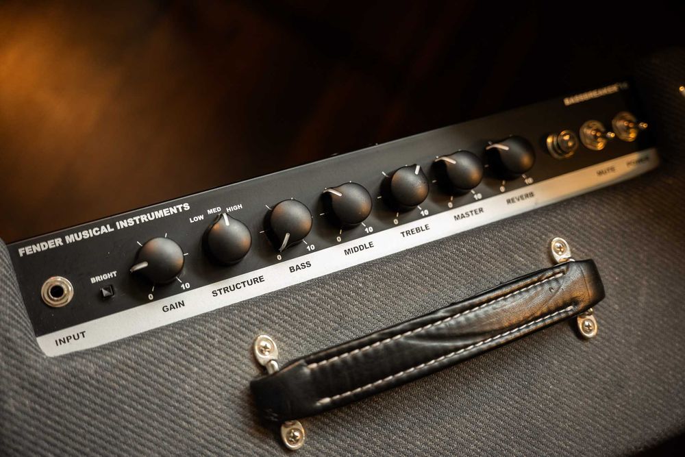 Wzmacniacz gitarowy Fender Bassbreaker 15 Combo