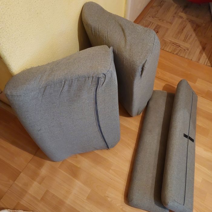 Komplet poduchy na sofę, narożnik, wersalkę itp. wym. szer 66 wys 50cm
