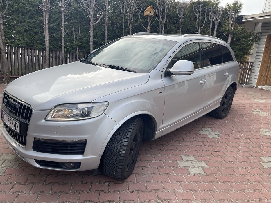 Audi q7 4.2 tdi v8 s-line  7 osobowa