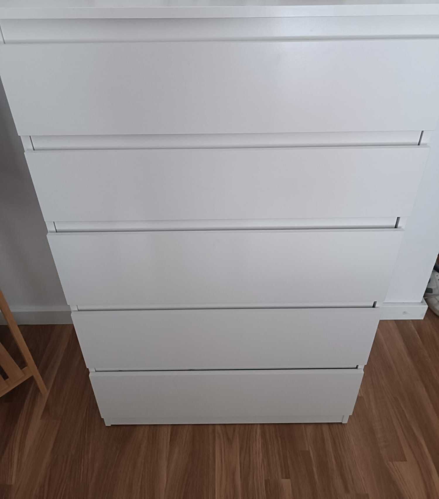 Móvel 5 gavetas IKEA em bom estado, 1 ano de uso