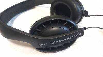 Наушники Sennheiser HD407 практически в идеале, новые амбушюры