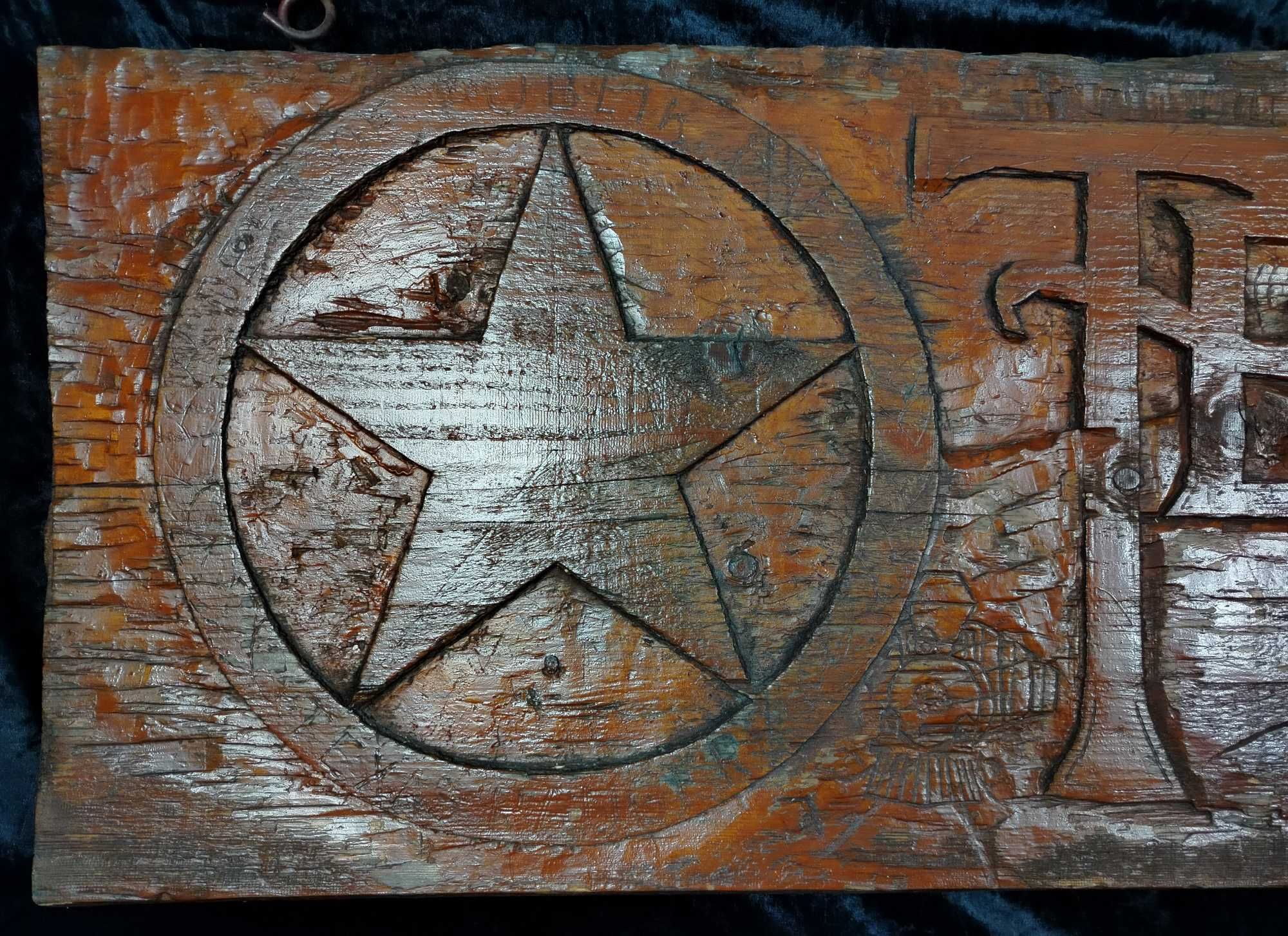 Texas piekny duży drewniany rzezbiony szyld na ranczo brama