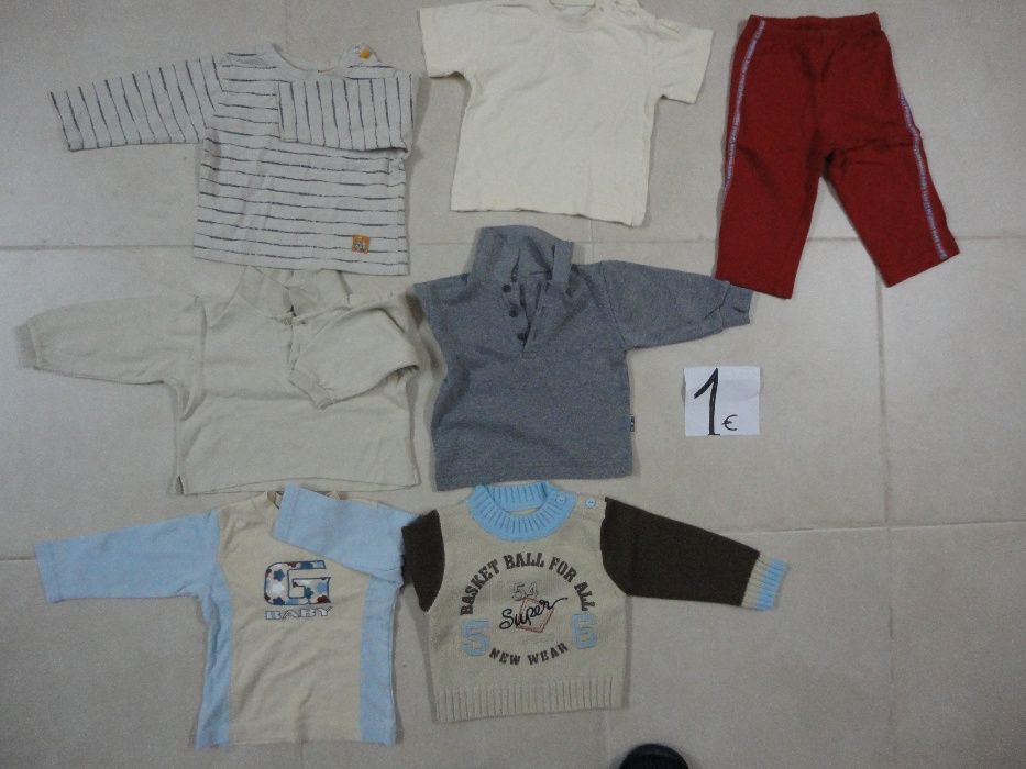 Roupinha bebé / criança de 9/12 meses aproximadamente
