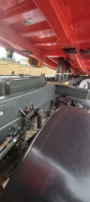 Mercedes Arocs 8x4 3245 MEILLER-KIPPER