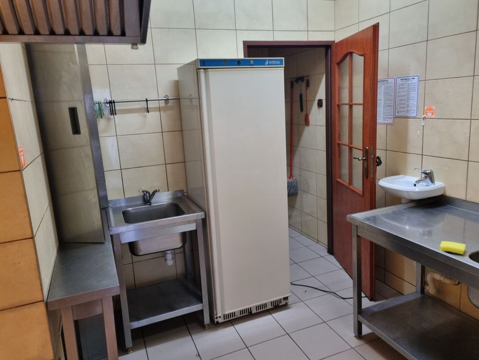 wynajmę lokal gastronomiczny  wege Ruczaj bistro od zaraz