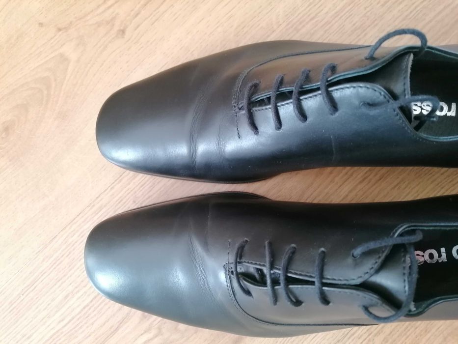 Buty Gino Rossi, skórzane, r. 41