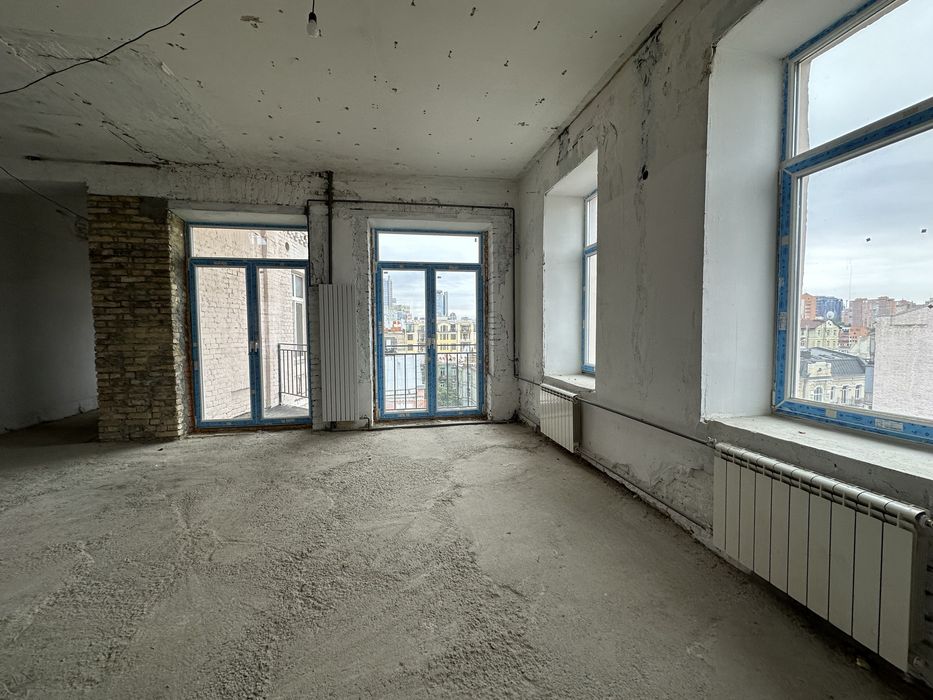 БЕЗ % Продаж пентхаусу Антоновича 3А: Центр; парк Шевченка.