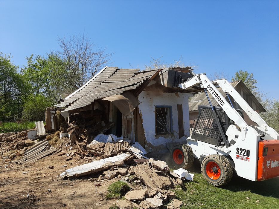 Демонтаж будівель Вивіз сміття  землі.Уборка території,чистка снігу