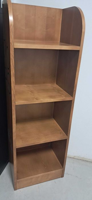 Expositor de madeira maciça para garrafas