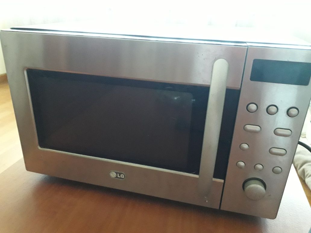 Microondas marca LG para peças