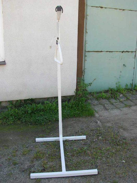 Wysięgnik wolnostojący pomoc przy wstawaniu z łóżka, fotela  2/9/25