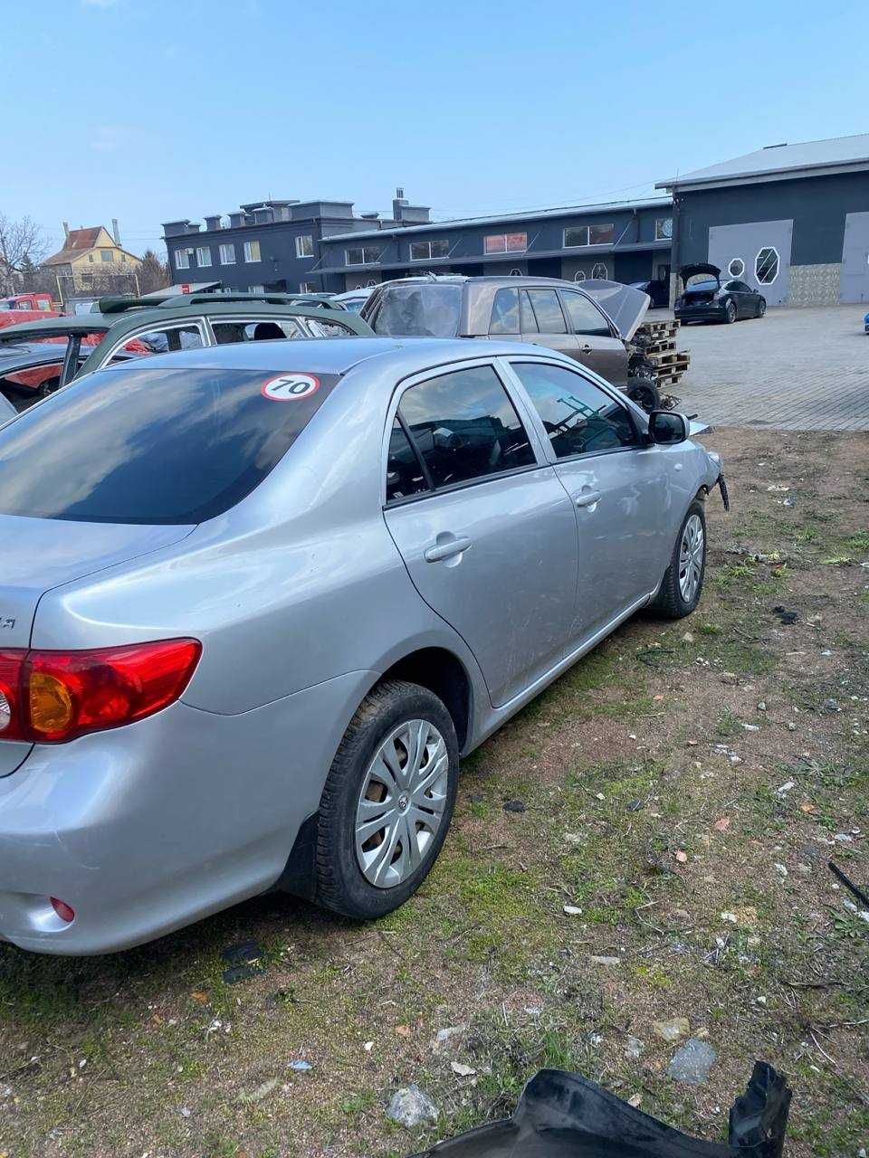 Разборка Toyota Corolla AE150 2008 1,6 Робот (АКПП,двигатель,дверь