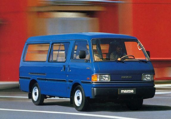 Mazda E2200 1985г по запчастям