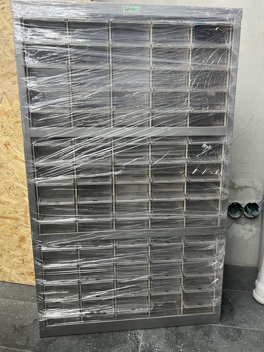 Органайзер, касетниця металева шухляда, інструментальна шафа