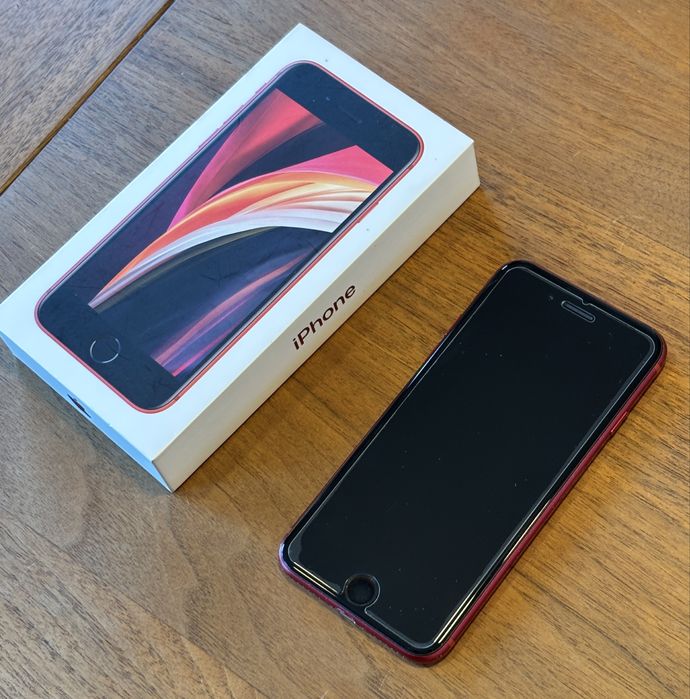 iPhone SE 2020 Red 128GB – bardzo dobry stan
