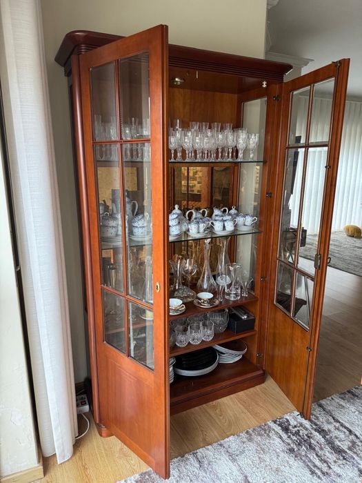 Armário Cerejeira Madeira Maciça + Vidro