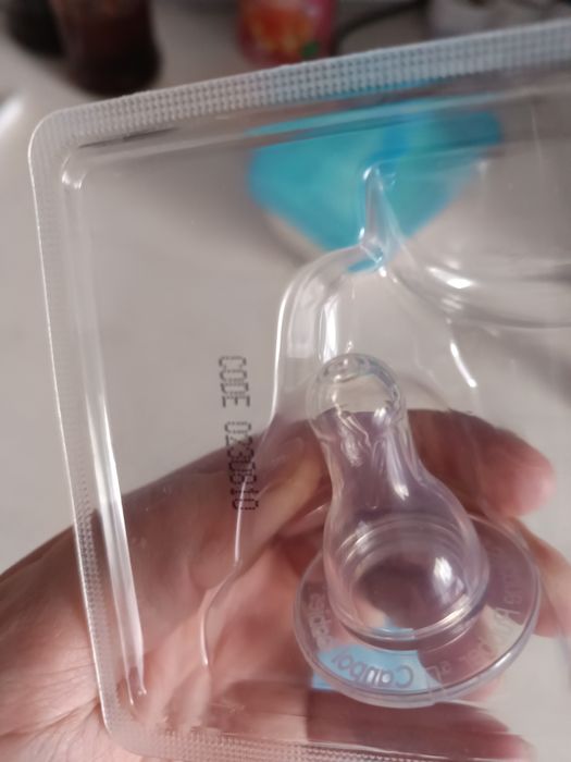 Smoczek do butelki Canpol wąskiej  12+