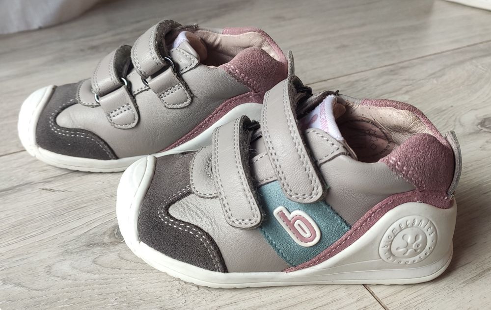 Skórzane półbuty, sneakersy, Biomecanics, rozmiar 21, stan bdb