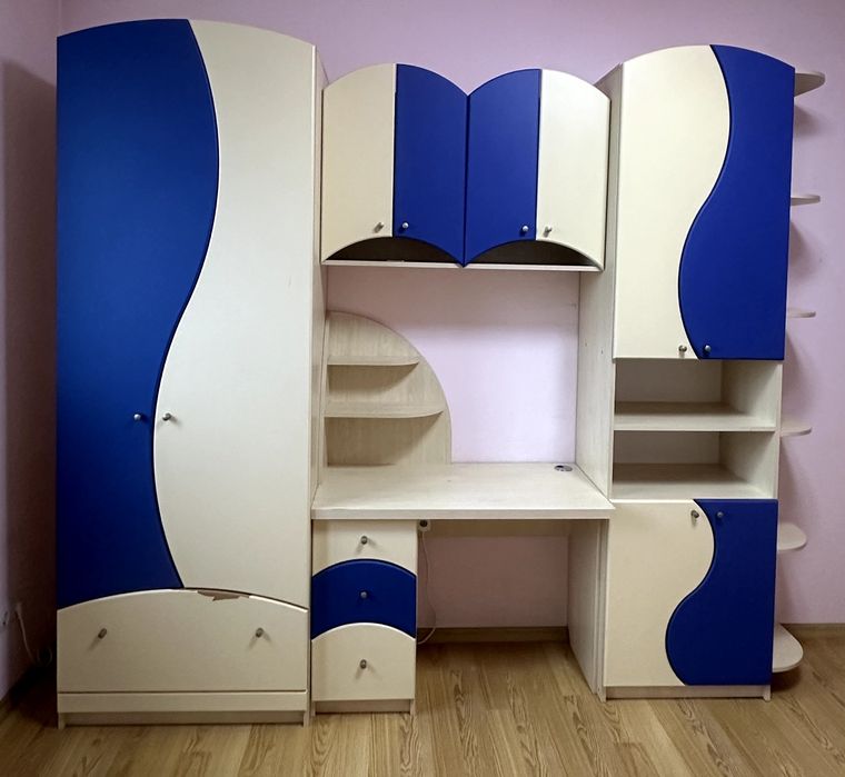 Стінка мебелі в дитячу кімнату б/у