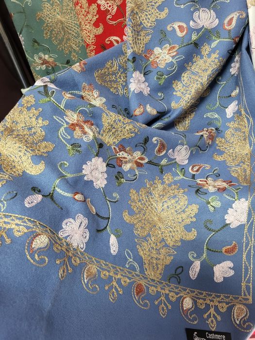 Неймовірні вишиті палантини, 100% Wool Cashmere, 70x185.