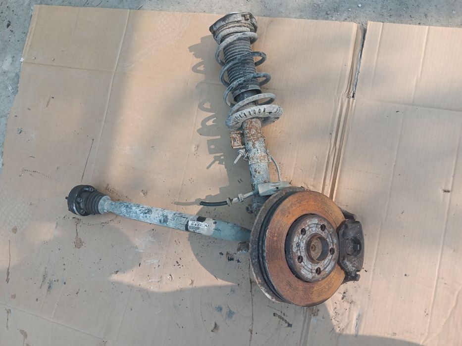 Vw polo 9n 1.2 zwrotnica amortyzator mcpherson półoś prawa przód prawy