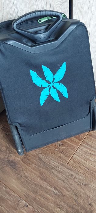 Plecak  walizka na dużych kołach