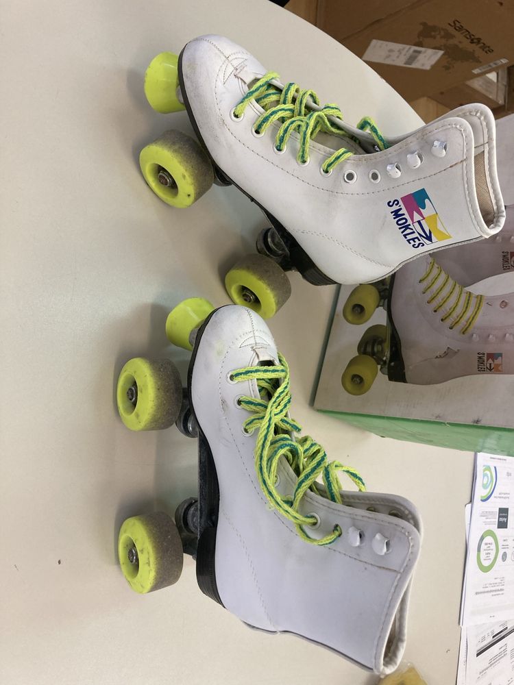 Patins - Roller Skates 34